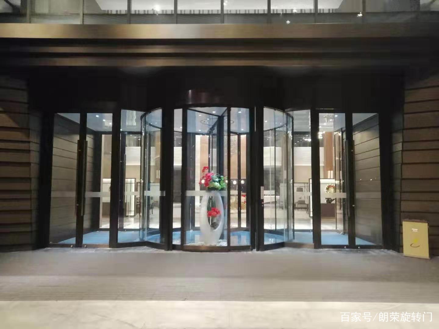 两翼旋转门_两翼旋转门控制电路框图_两翼旋转门常见故障和检修