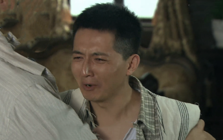  p data-id="t0jmtzzdrsyx">小泥鳅是电视剧《刀影》中的角色,由演员