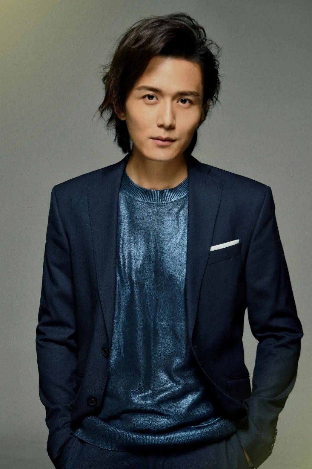 反面角色, span class="ref" data-ctrid="t4ixn1vta6zz">由雷牧饰演