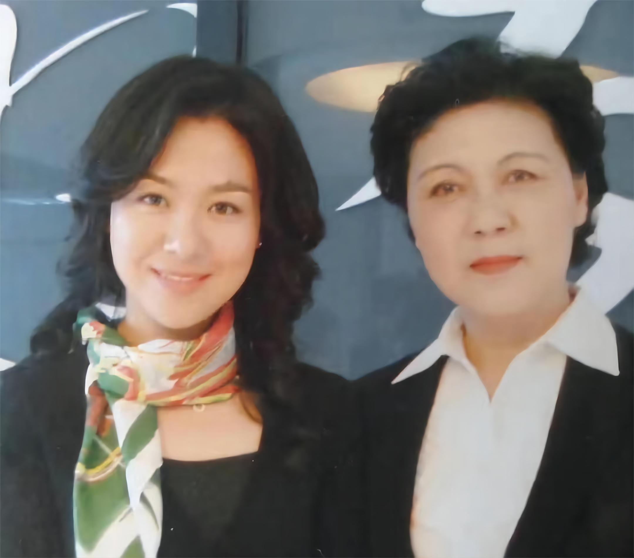  p data-id="tdj0lgrphvat">中国内地影视剧女演员; span class="ref"