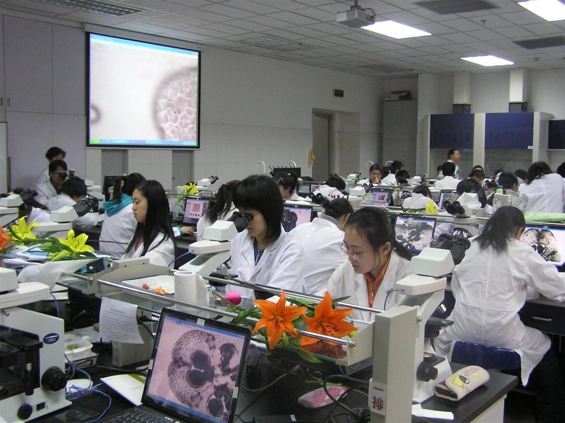  p>南开大学生命科学学院是南开大学的二级学院.