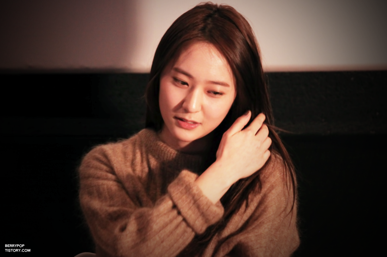 1994年10月24日出生于美国加利福尼亚州旧金山,拥有韩国与美国双重