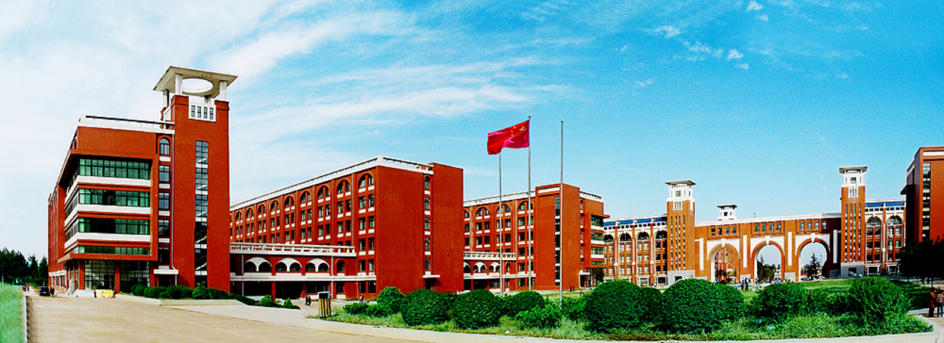  p> b>山东职业学院 /b>(shandong polytechnic),简称"山职",位于山东