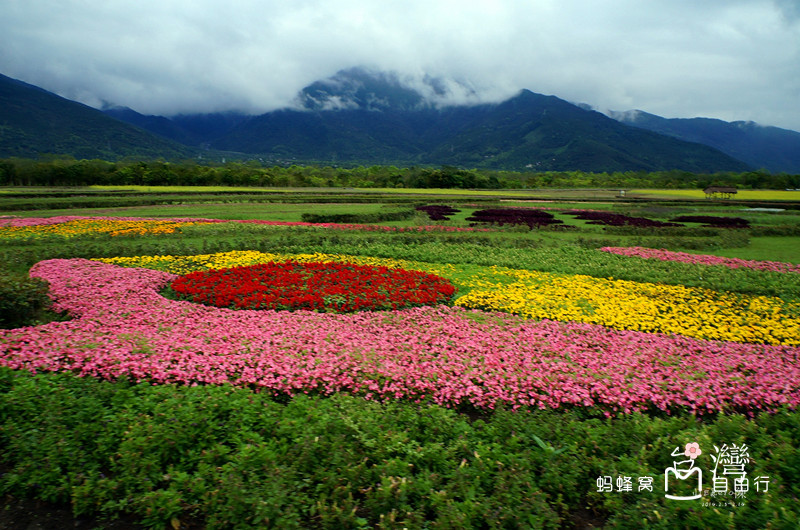  p>是台湾东部纵谷地形景观,夹于 a target="_blank" href="/item
