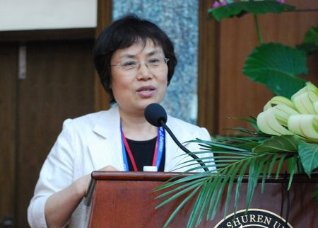  p data-id="gnasdrrxnp">钱小红,女, a targe