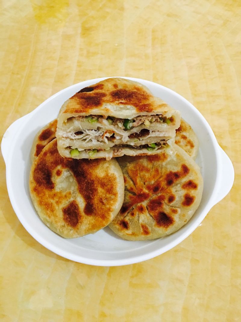大葱猪肉馅饼