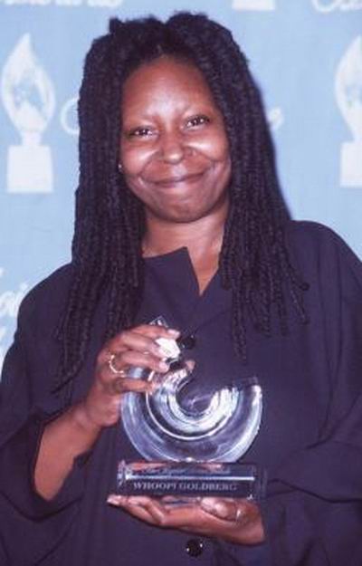  p>乌比·戈德堡(whoopi goldberg),1955年11月13日生于曼哈顿的