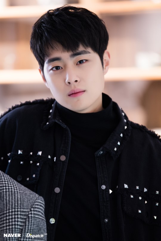  p>赵炳奎(         ,joe byung gyu),1996年04月23日出生于韩国首尔