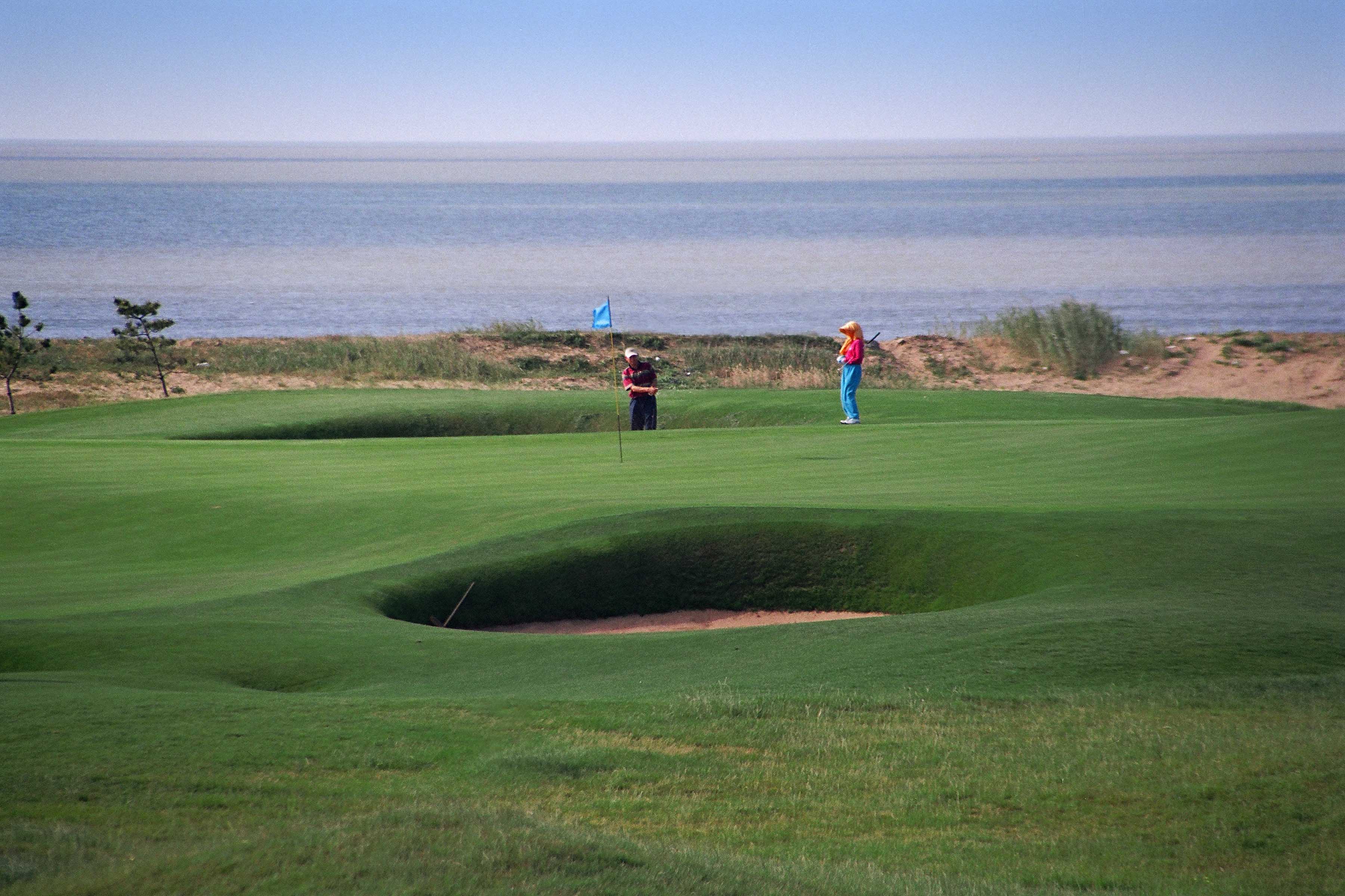  p>海阳旭宝高尔夫球场(tigerbeachgolflinks)为纯正的苏格式滨海球场