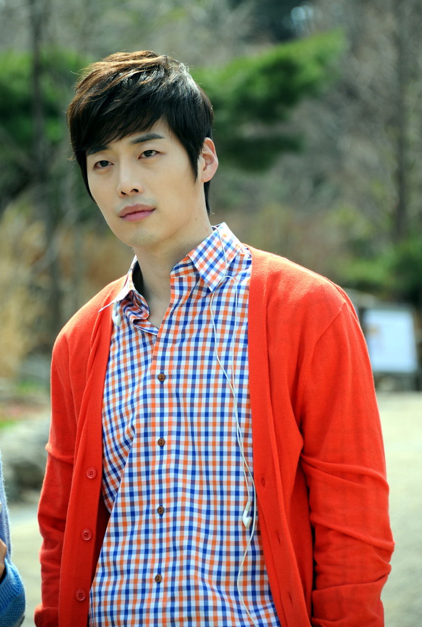  p>金载沅 i>(         ,kim jae-won,キム   ジェウォン) /i>,1981年