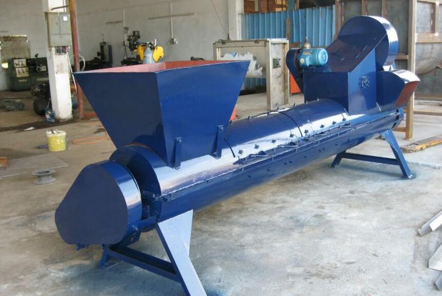  p data-id="gn7chw93p7">饮料瓶脱标机用于饮料瓶和压缩瓶片上标签