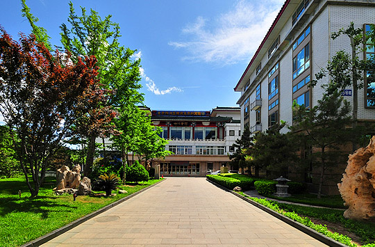 北京四川龙爪树宾馆