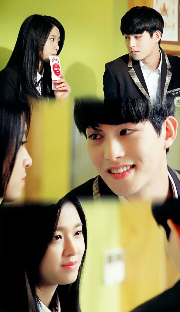  p>李宗泫,1990年5月15日出生于韩国釜山,歌手,音乐制作人,演员,原