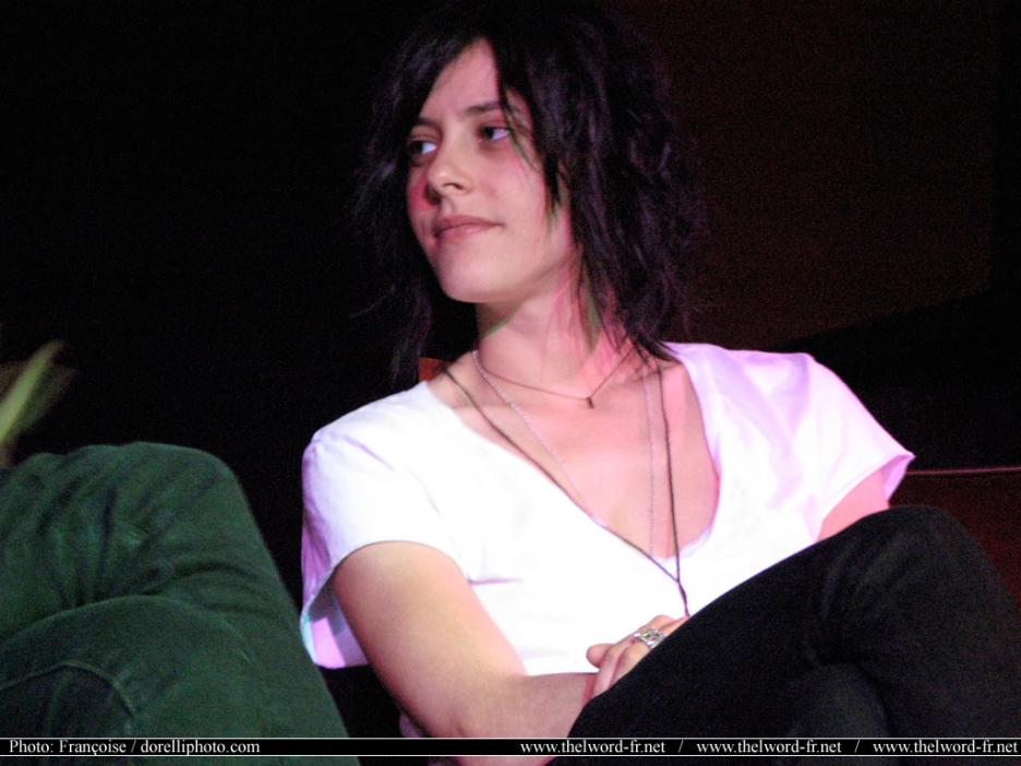  p data-id="gnwjn7zy2d">凯瑟琳·莫宁(katherine sian moennig),女