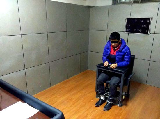  p>刑事诉讼中的拘留是 a target="_blank" href="/item/公安机关