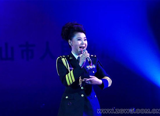  p data-id="gnawzt9iyp">《永远的花样年华》是华语歌手孙丽英演唱的