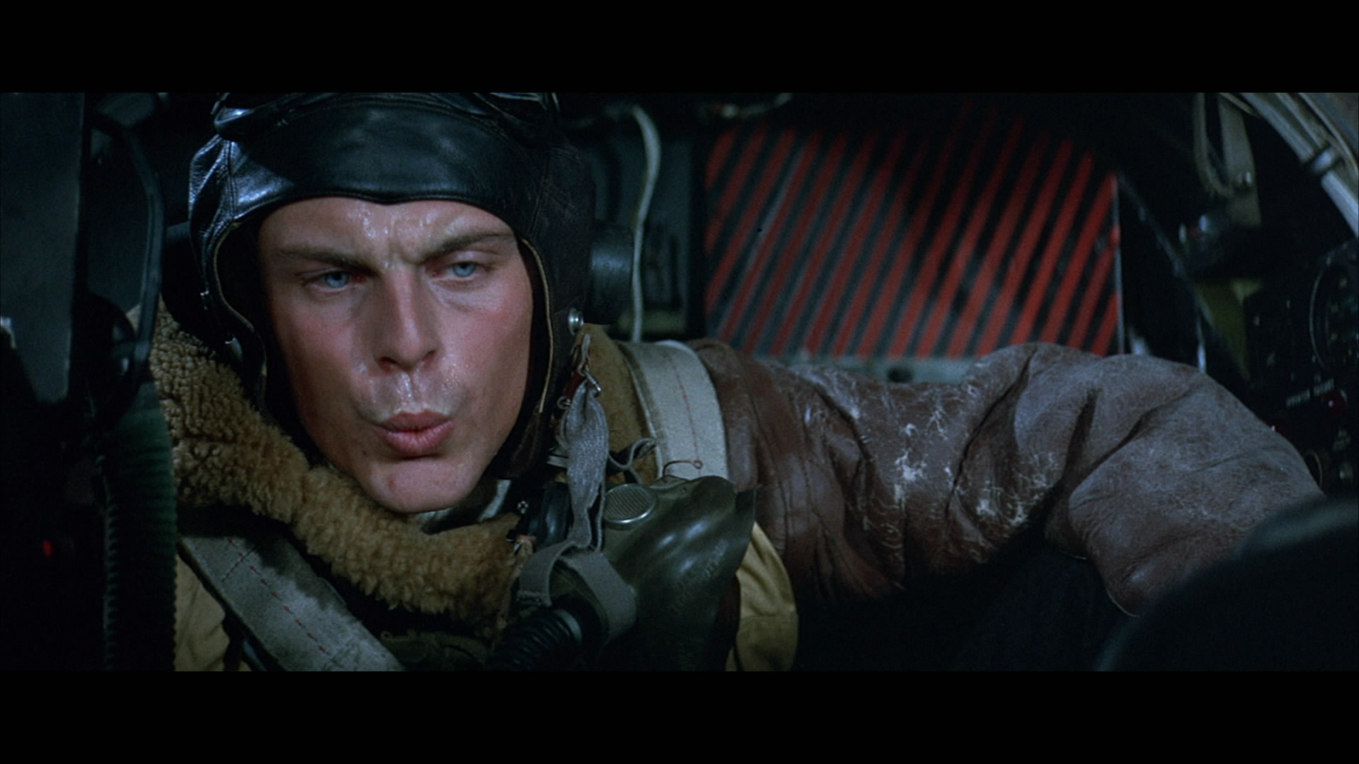  p>《虎口脱险》是les films corona制作发行的战争喜剧电影.