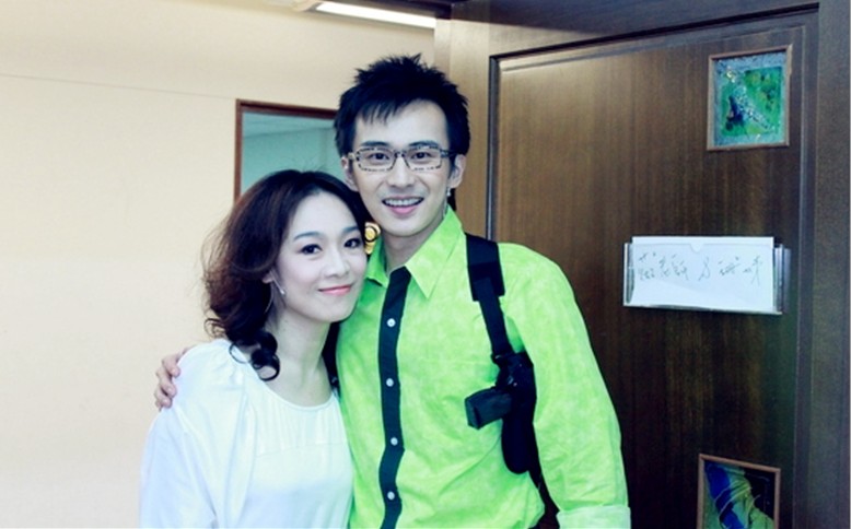  p>狄志杰,台湾屏风表演班成员,拥有丰富的舞台剧表演经验,长相清秀