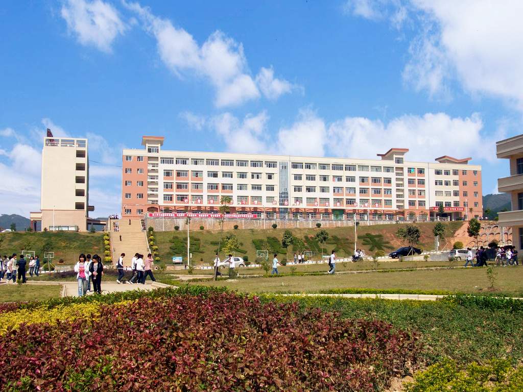 岑溪中等职业技术学校