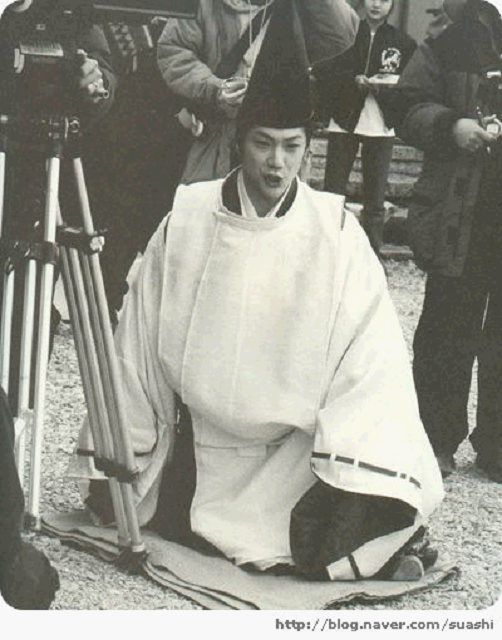  p> span class="ref" data-ctrid="2irjxvxnfam">野村万斋(のむら ま