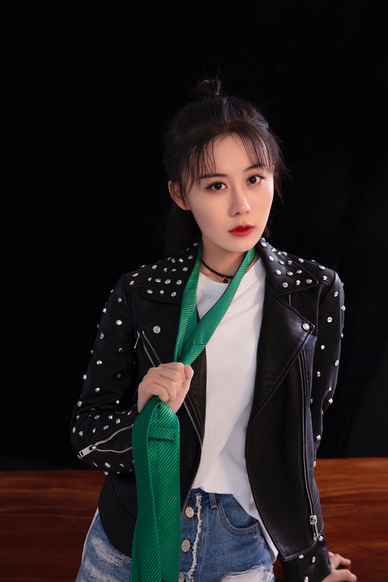 lqrlx">戴安娜,1996年7月4日出生于湖北省武汉市,中国内地影视女演员