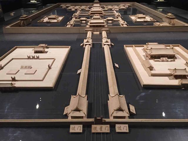  p>蜀王府,始建于明朝洪武十五年(1382年),位于今四川成都的 a target