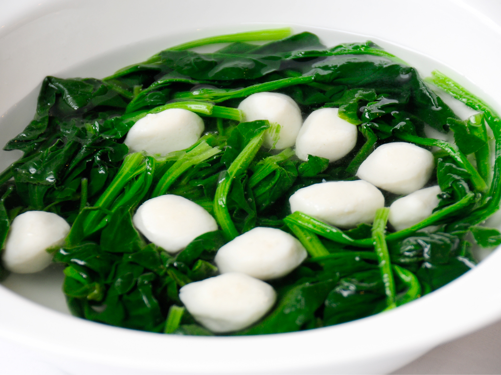 鱼丸菠菜汤