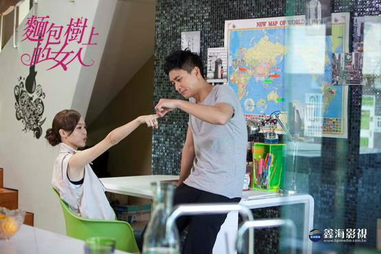 树上的女人》是由 a target="_blank" href="/item/陈铭章/3042232"