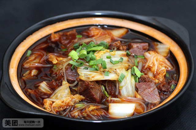 牛肉粉丝白菜沙锅