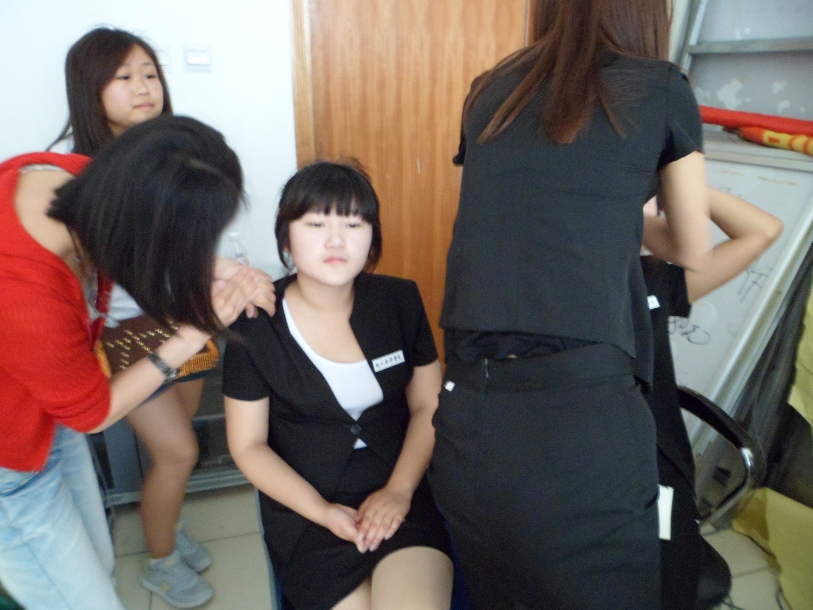  p>学院教学工作始终坚持"以就业为导向"的办学 a target="_blank"
