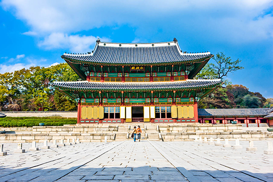  p> b>昌德宫 /b>(韩语:         ,英语:changdeokgung palace )位于
