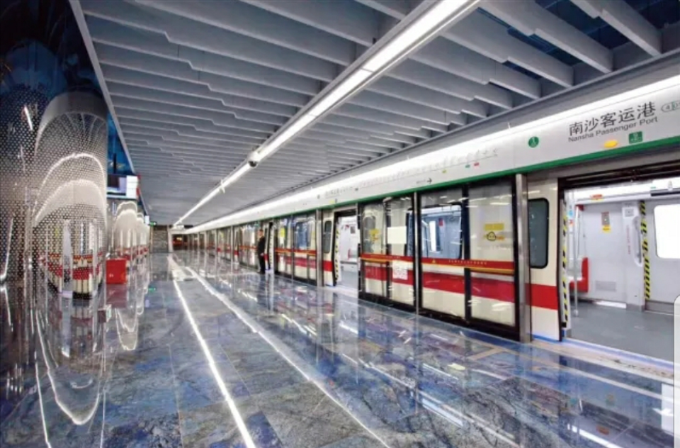 位于中国广东省广州市南沙区港前大道与科技大道交叉口,是广州地铁