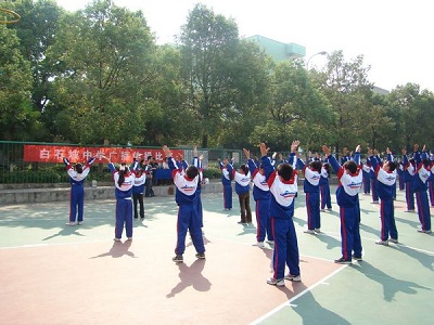 掇刀区白石坡中学