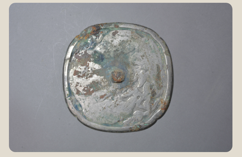 唐委角方形双凤纹铜镜