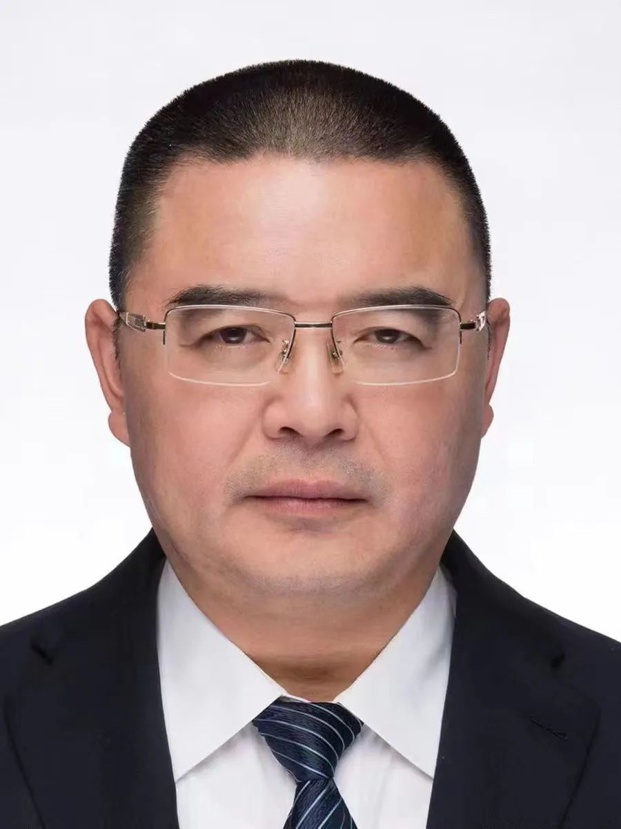 肖军