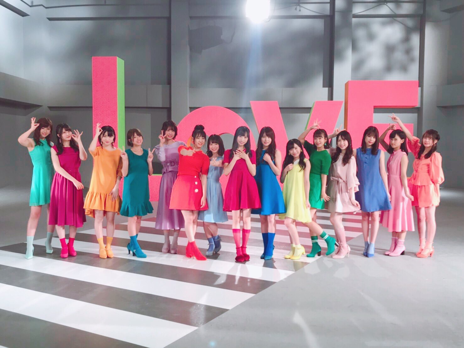  p>歌曲喜欢你,喜欢你,喜欢你,是由日本女子组合akb48 team8演唱的一