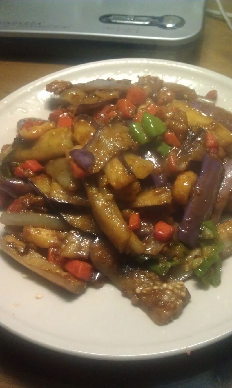 茄子烩鸡丁