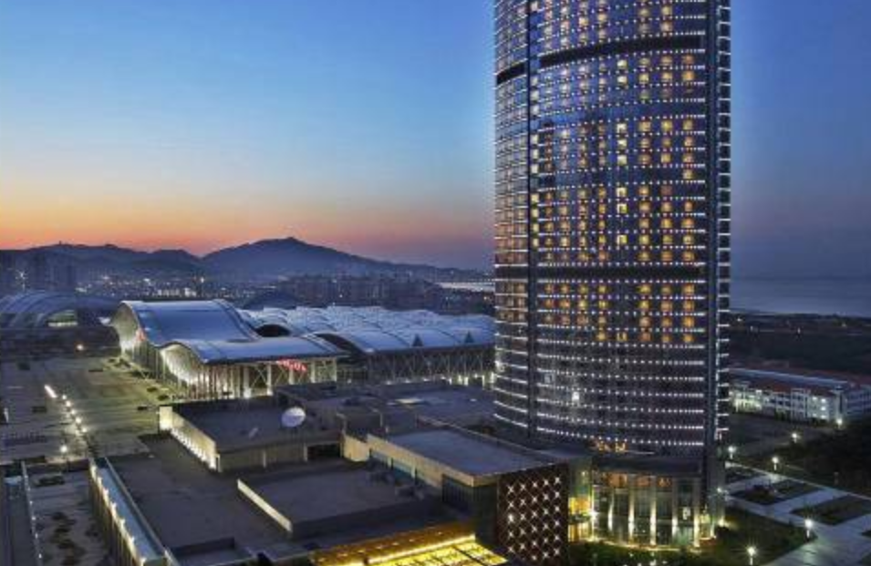 烟台假日皇冠酒店