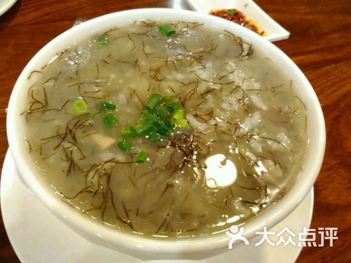 秘制发菜瘦肉粥