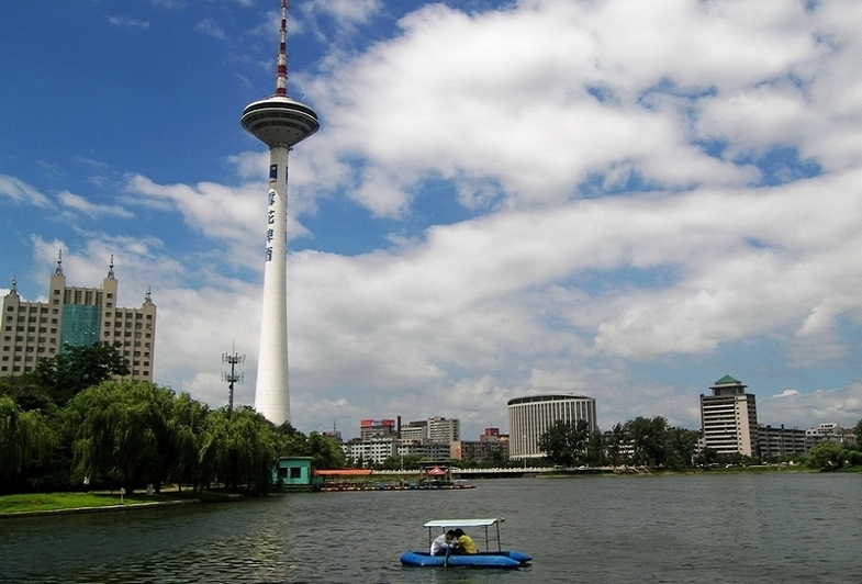  p>辽宁广播电视塔(英文:liaoning radio and tv tower),又称 a