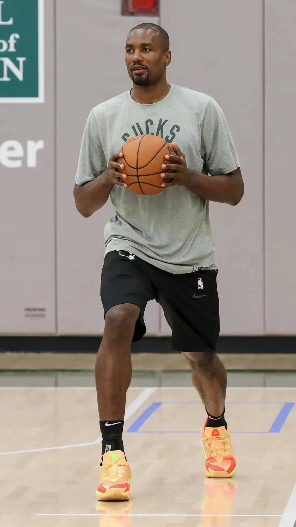 瑟格·伊巴卡·诺比拉