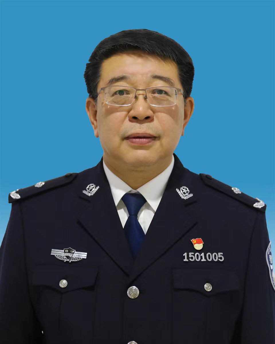 data-id="u4ueqnkfiipv">王乾坤,男,汉族,1969年1月生,黑龙江泰来县人