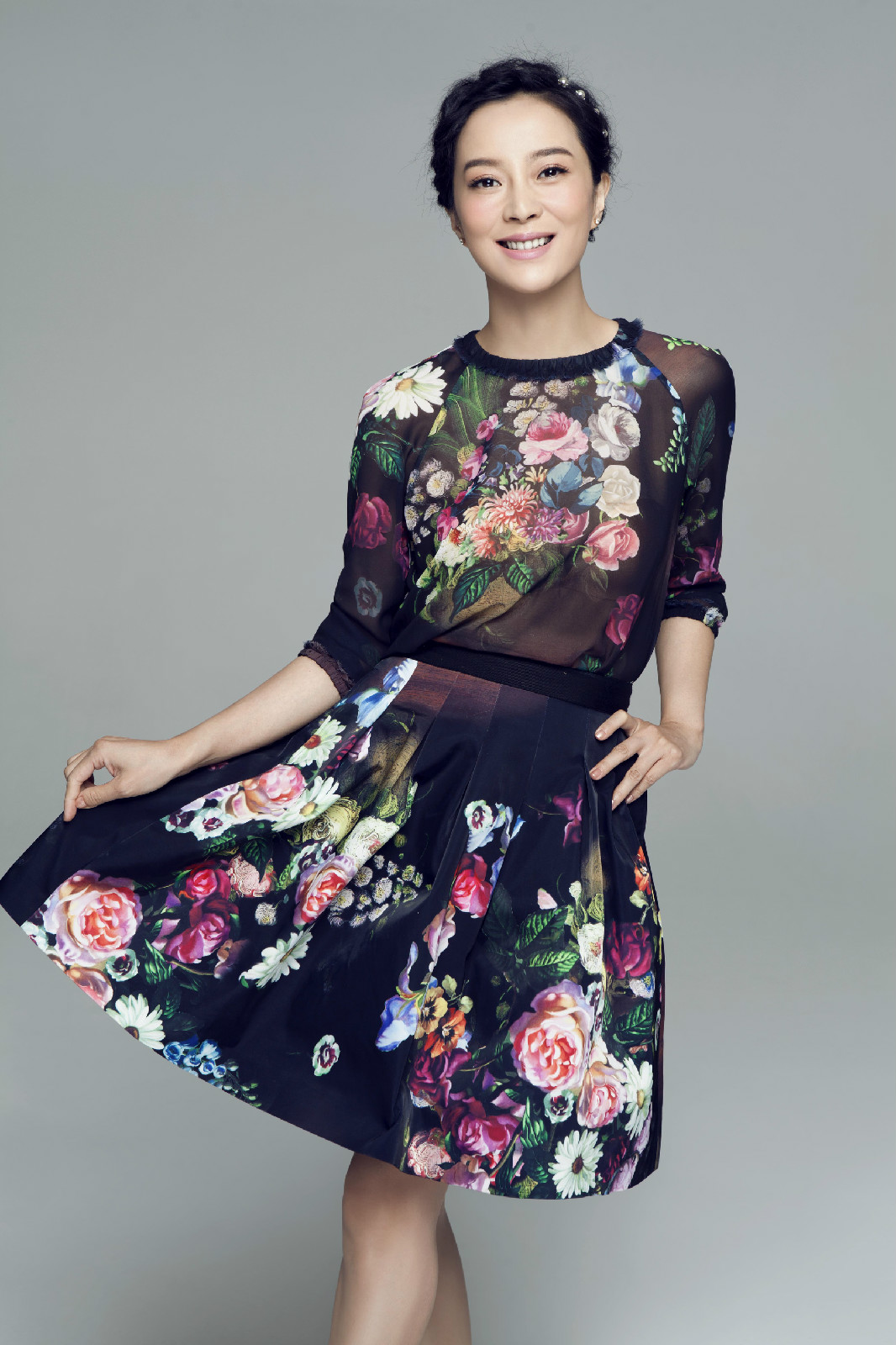  p>苏岩,1974年9月5日生于山东省济南市,中国内地女演员,毕业于 a