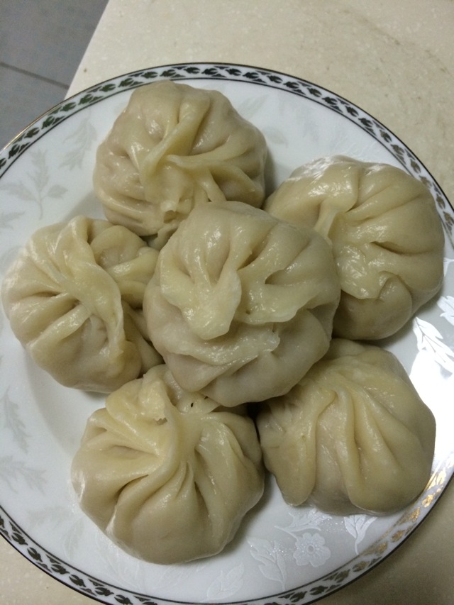 萝卜丝肉馅烫面蒸包