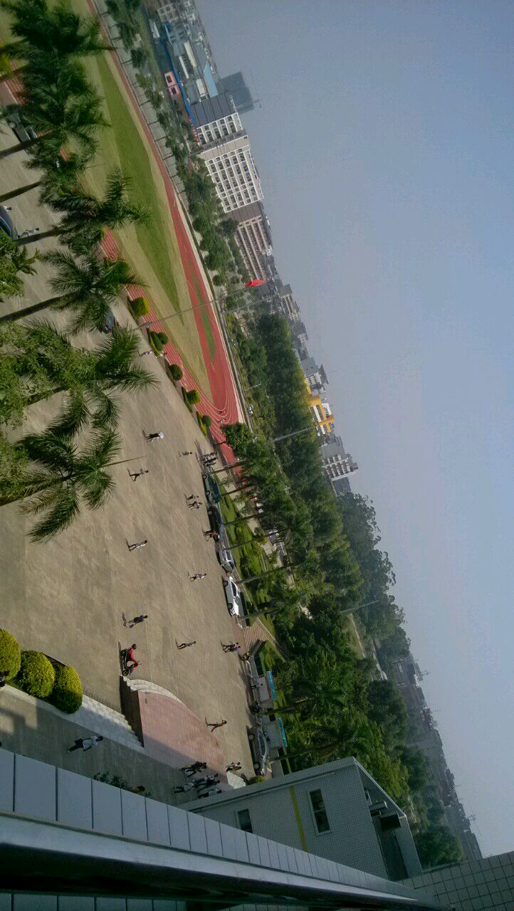 贵港市江南中学