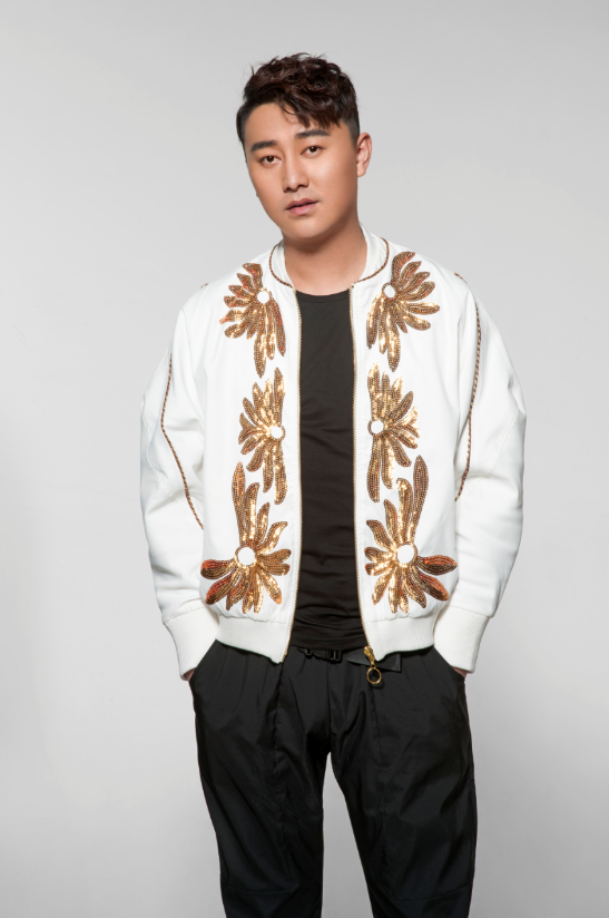  p data-id="god6syndvy">莫日根,蒙古族男歌手,演员,代表作品有歌曲