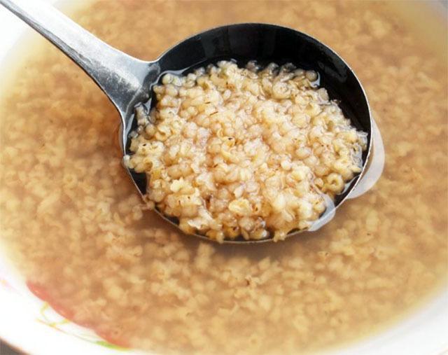 焌(qu)米茶亦叫糊米茶,是湖北 a target="_blank" href="/item/潜江">