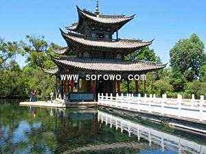 丽江黑龙潭公园