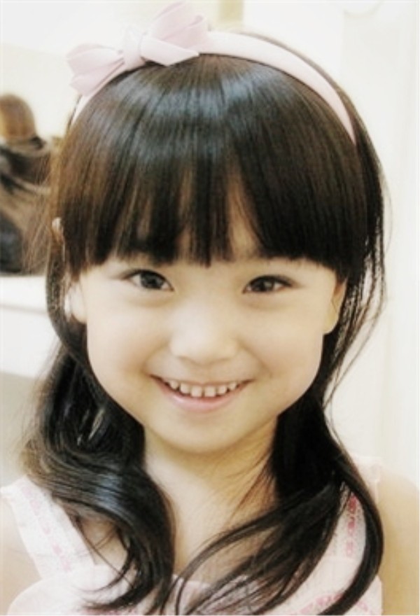  p data-id="gnx894p46z">邓筠庭,台湾童星,2003年11月21日出生于中国