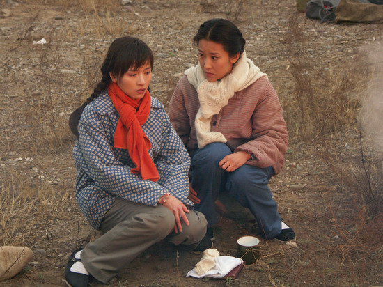  p>《烈日炎炎》是由 a href="#" data-lemmaid="5512047">滕文骥 /a>